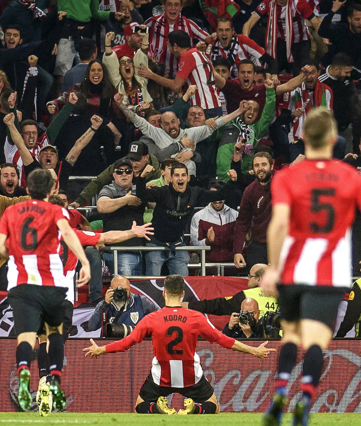 内线攻防与 内线攻防与